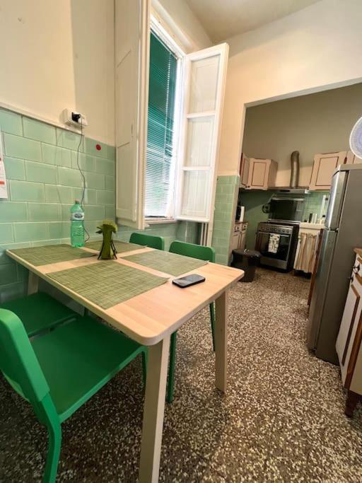 Appartamento Ner Core De Roma Bagian luar foto